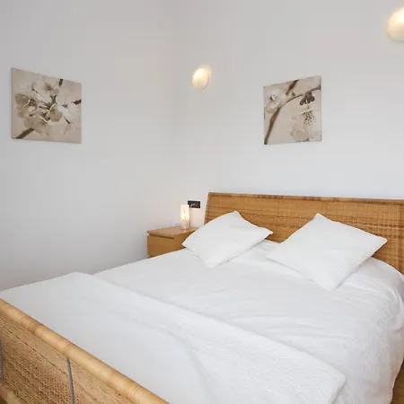 Villa Modern Anna With Outdoor Pool In *